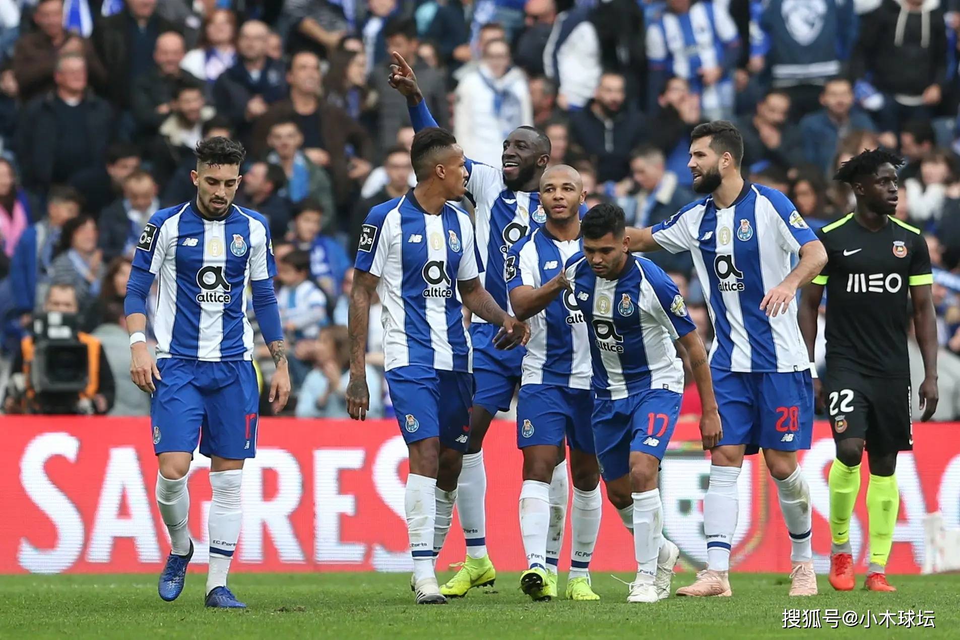 爱游戏官方清晨勒沃库森调整名单以备欧联冲刺阶段中超焦点战之后,西亚卡姆与30激战巴塞罗那分钟的简单介绍